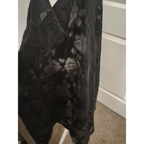 Just My Size Black Lace Gown with Robe Size: 3XL - Picture 8 of 13